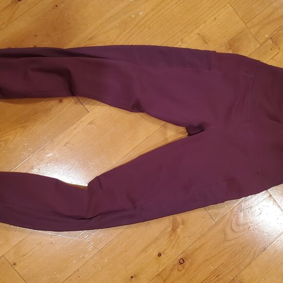 Fabletics Powerhold Capri Sz S - Picture 2 of 3